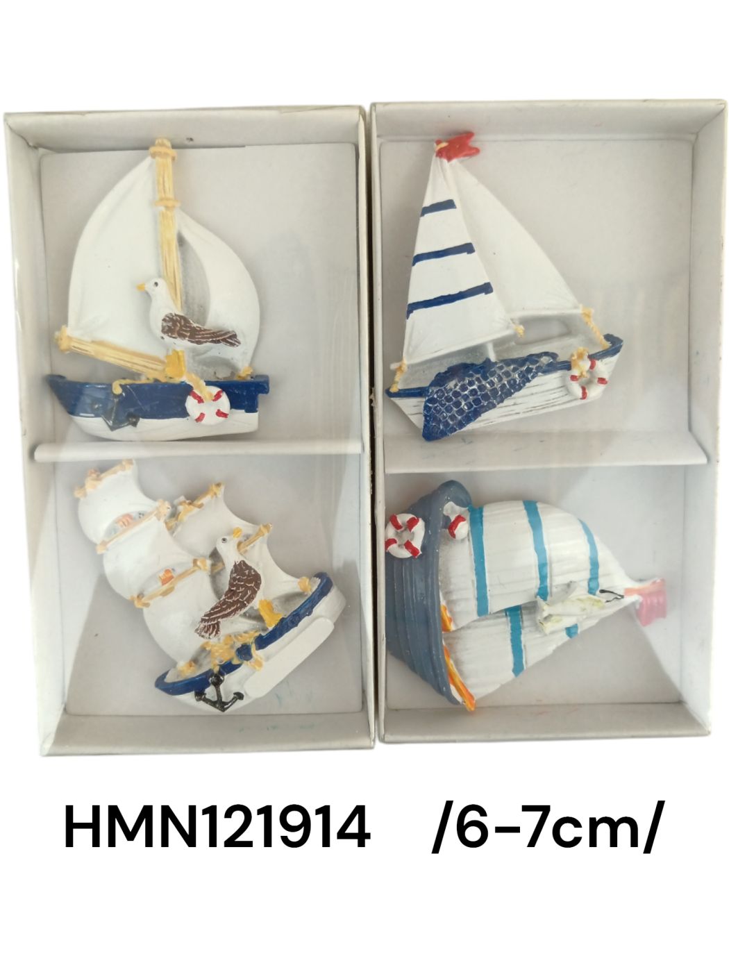 6-7 cm polirezin vitorlás hajók dobozban 2/S