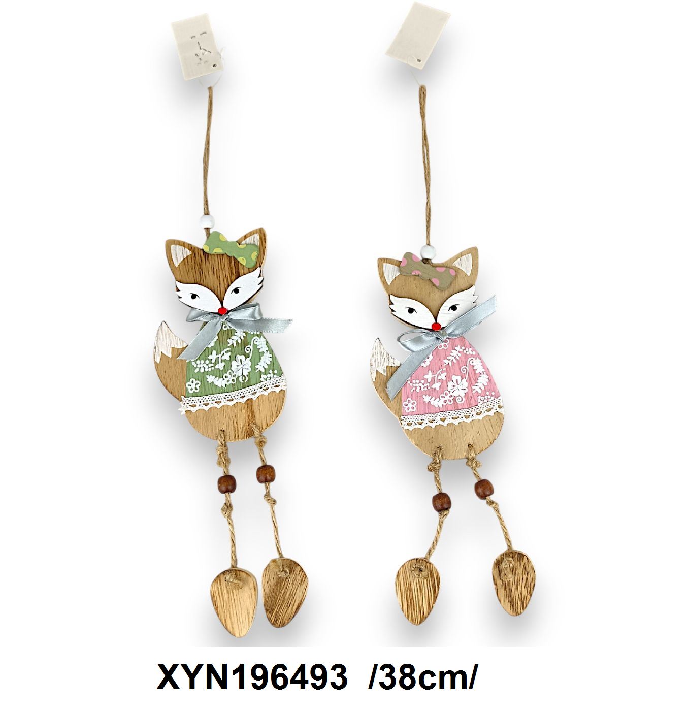 Fa rókás ajtódísz, lógó lábbal, csipkével /38cm/